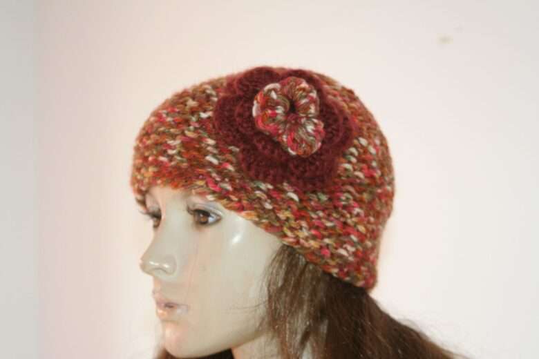 Caciulita tricotata de iarna pentru fete copii si femei