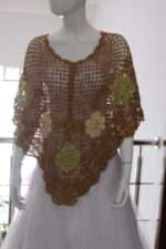 Poncho crosetat manual din bumbac si matase