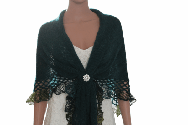 esarfe mohair (89)-Photoroom Sal verde, tricotat, elegant, din alpaca si fir efect volanase.