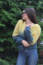jacheta, cardigan, pulover verde - galben tricotat manual din mohair