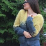 jacheta, cardigan, pulover verde - galben tricotat manual din mohair