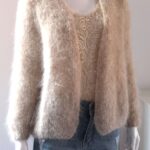 jacheta/ cardigan tricotat manual din mohair beige