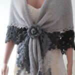 Șal crosetat manual gri deschis mohair
