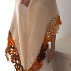 Șal crosetat manual cream mohair