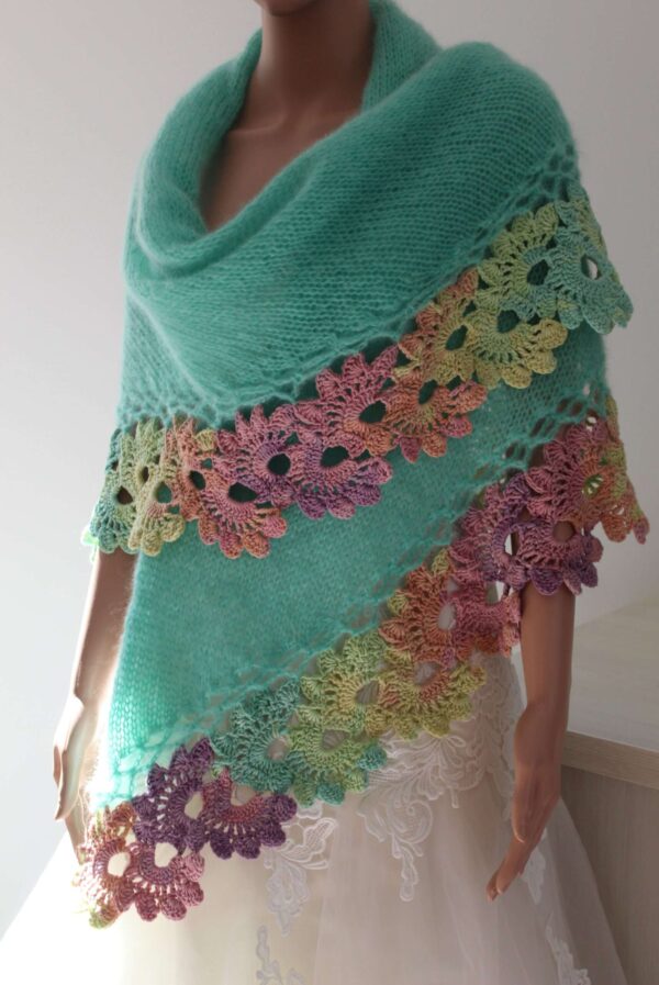Sal crosetat tricotat, Gabriela Faur (28) Șal crosetat manual verde deschis mohair