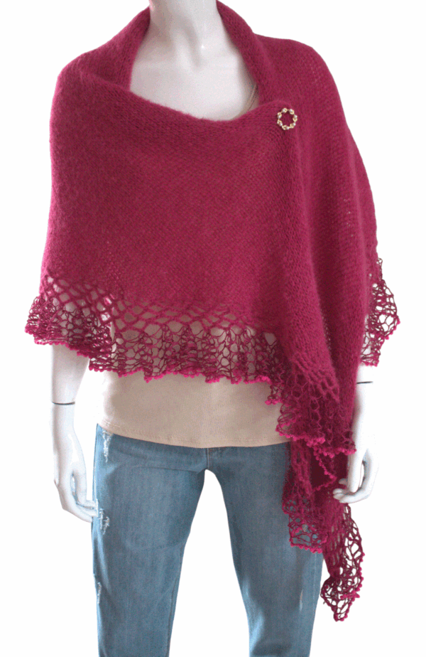 transparent-Photoroom (11) Șal triunghiular roz cyclam din mohair cu fir efect – 200×70 cm, accesoriu modern și elegant